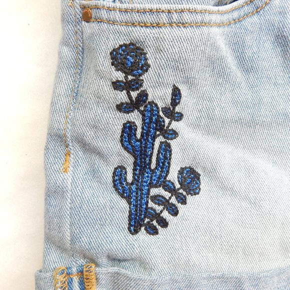 PacSun Womens MId Rise Girlfriend Shorts Button Fly Embroidered Shorts Denim Blu - Picture 6 of 10